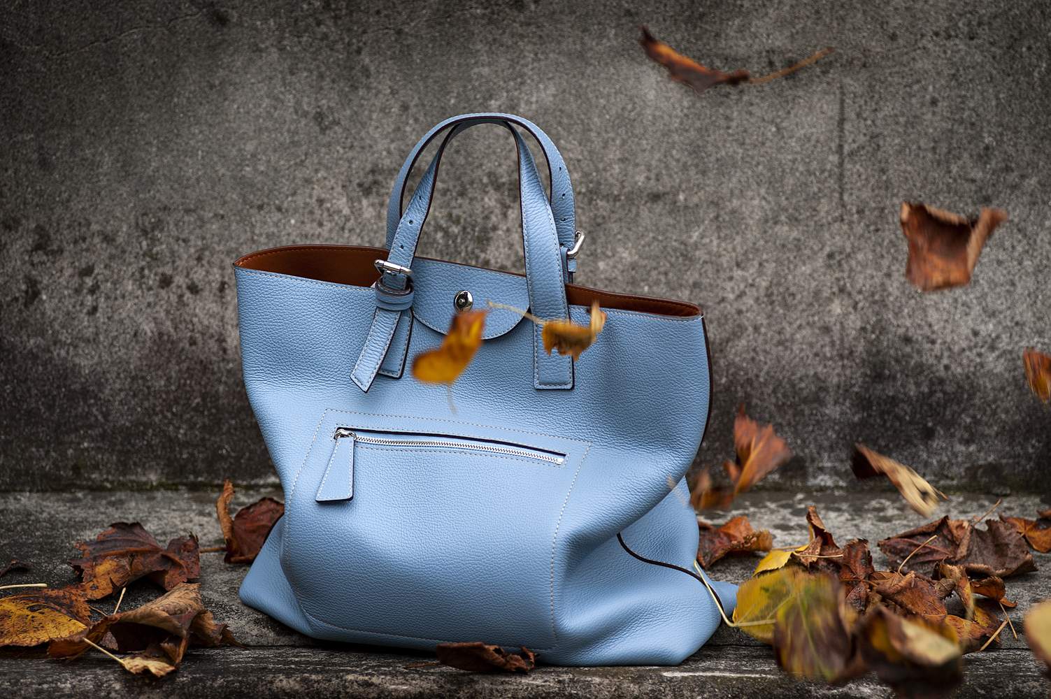 7ac6a61a-1132-4bda-8a54-e5af6e3998d8